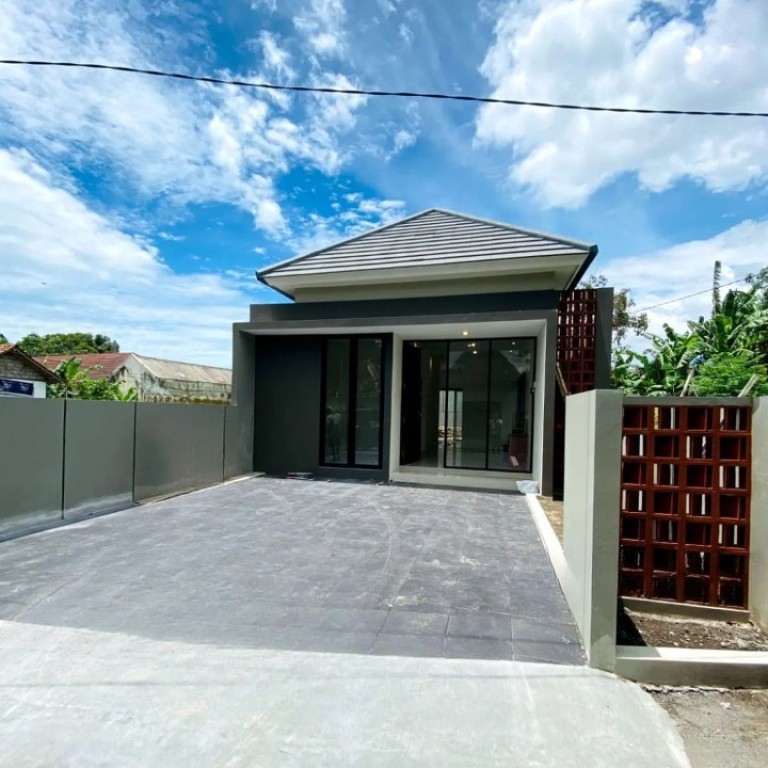 RUMAH MODERN, SHM, DEKAT CANDI SAMBISARI, SLEMAN 