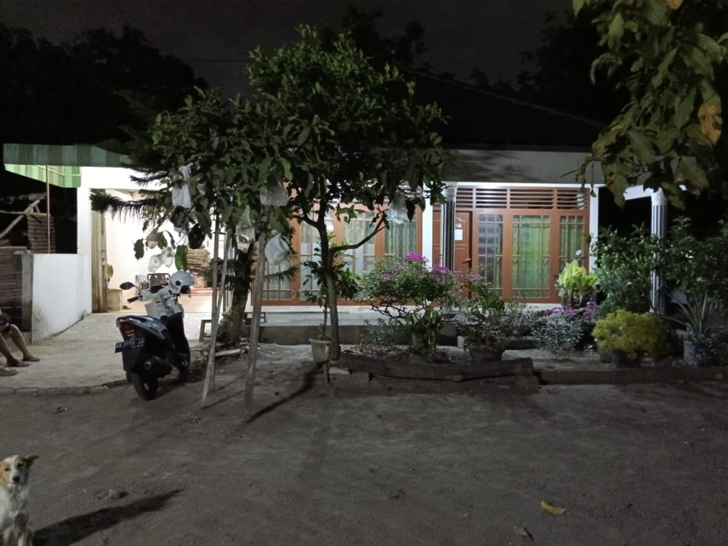 RUMAH SECOND DEKAT JALAN SOLO-JOGJA DI PRAMBANAN, 