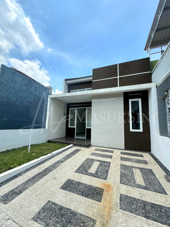 RUMAH SIAP HUNI 575 JUTAAN DEKAT KAMPUS POLINEMA 