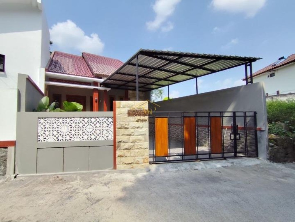 RUMAH SIAP HUNI DI DEPOK, SLEMAN DEKAT GEREJA GKJ 