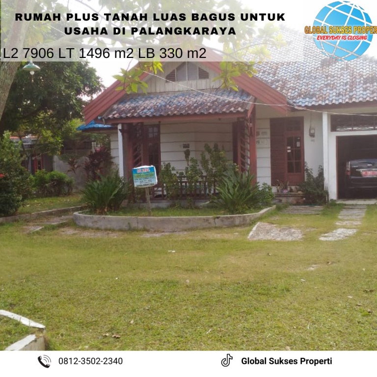 Rumah Classic Mewah Dengan Halaman Luas di 