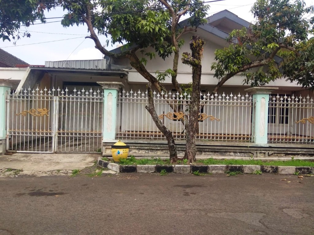 Rumah Dijual Jl Bukit Hijau Tlogomas Malang 