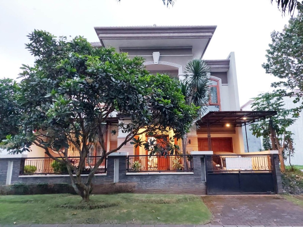 Rumah Dijual di Nieuw Indie Araya Malang 