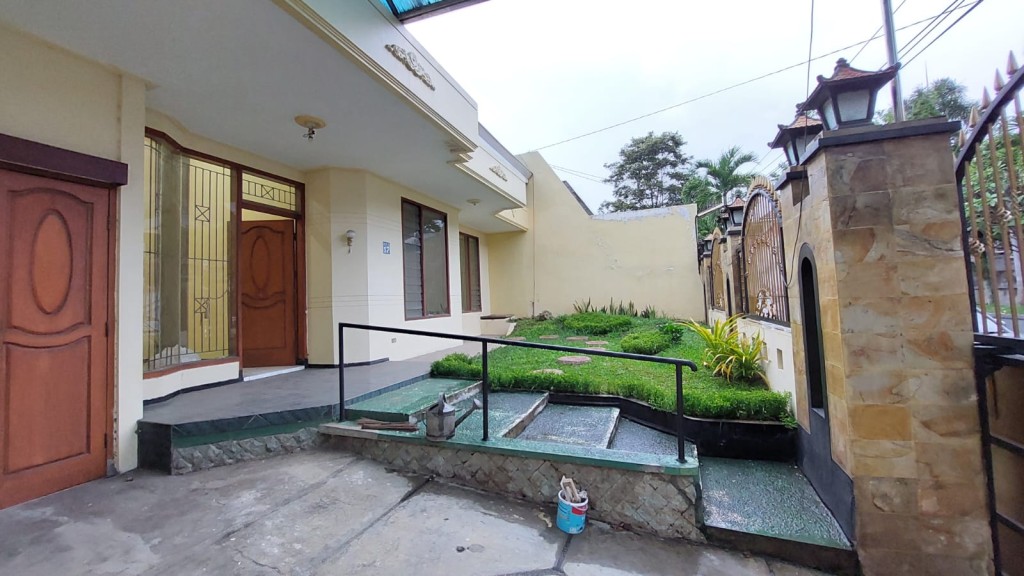 Thumbnail Rumah Disewakan di Bukit Dieng Malang