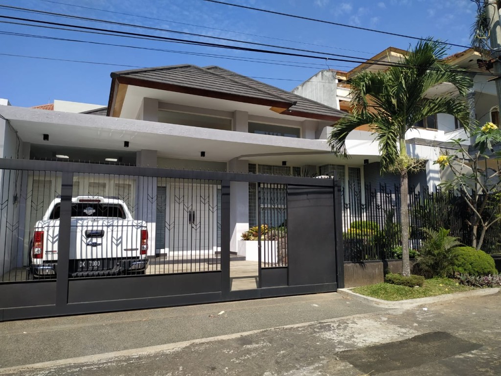 Rumah Full Furrnished Disewakan di Bukit Dieng Malang