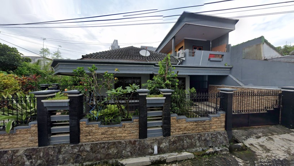 Rumah Hook Dijual Jl Candi Mendut Barat Suhat 