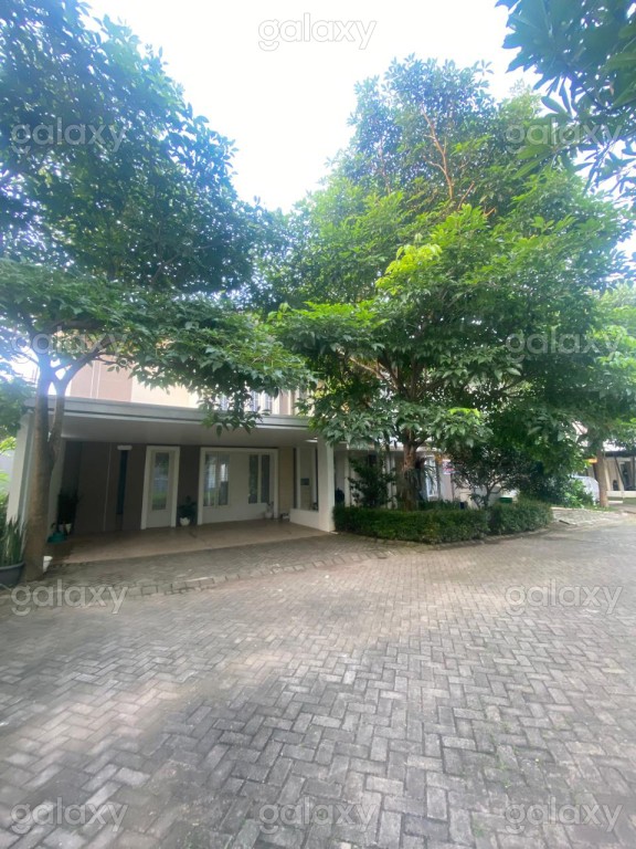 Rumah Mewah di Green Orchid Sukarno Hatta Malang 