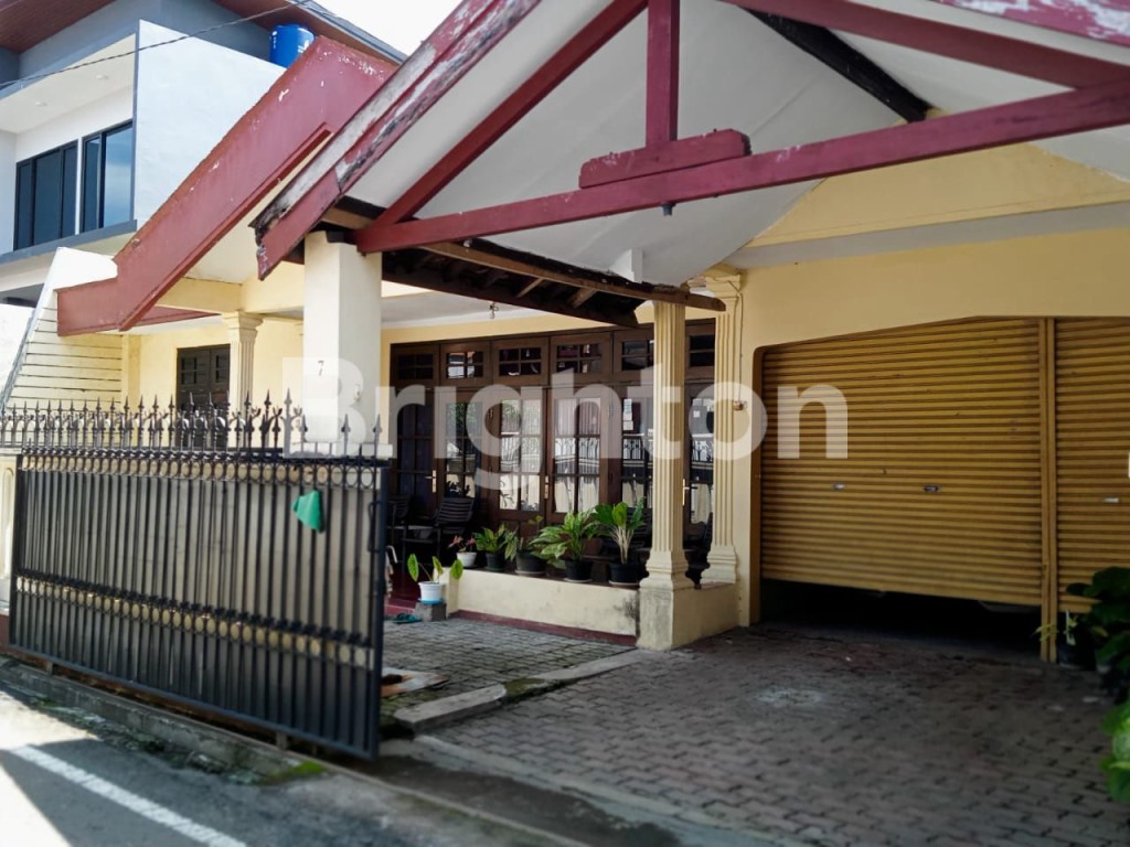 Rumah Terawat Siap Huni Tengah Kota Malang 