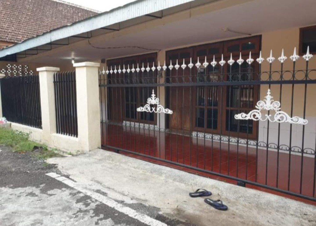 Rumah kost jual harga tanah nego area kampus 