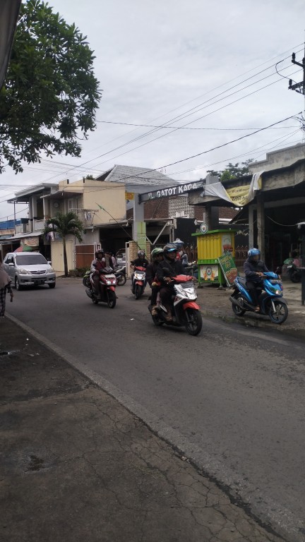 Rumah modern area kampus unikama di sukun malang 