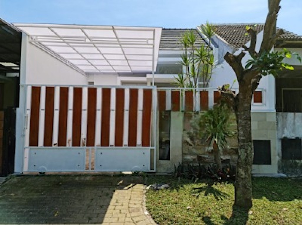 Thumbnail Rumah modern minimalis di Greenwood Golf Araya Malang