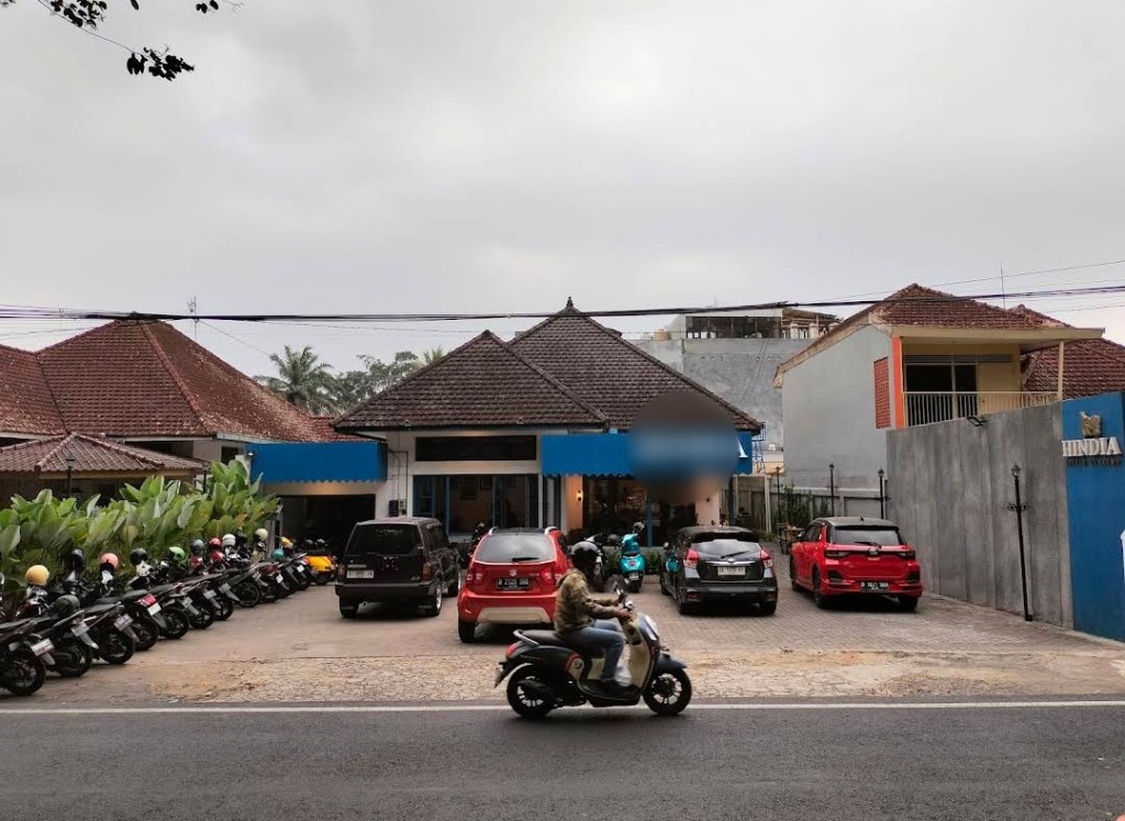 Rumah usaha strategis jl simpang ijen kota malang 