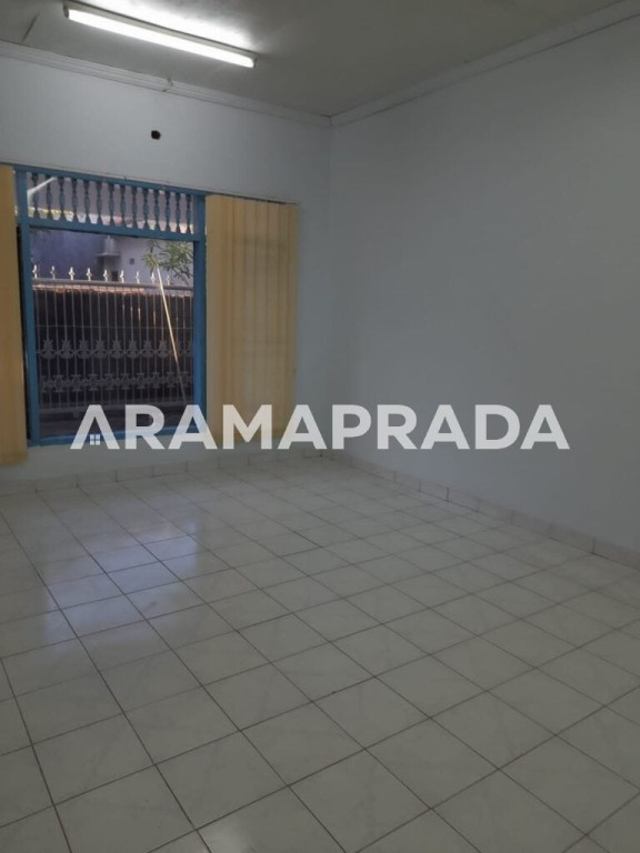 Sewa Rumah Min 2 Tahun 4+1 Kamar Gudang Garasi 