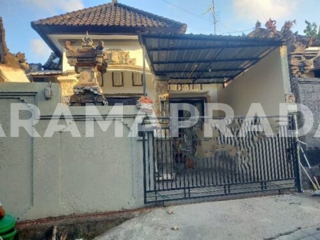 Sewa Rumah Modern Minimalis 2 Kamar Belakang 