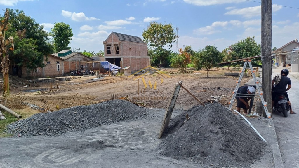 TANAH LUAS DI BANTUL 1 MENIT DARI JALAN RINGROAD 