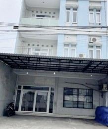 RUKO 3 LANTAI PLUS ROOFTOP ULUJAMI JAKSEL