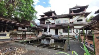 Tanah Bangunan Ex Restoran Strategis di Ubud Gianyar Bali