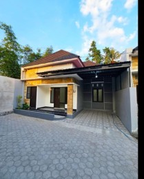 DIJUAL RUMAH MODERN STRATEGIS DEKAT EXIT TOL MAGUWOHARJO SLEMAN