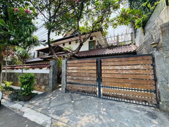 DIJUAL RUMAH 2 LANTAI