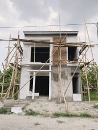 DIJUAL RUMAH 2 LANTAI MEZZANINE