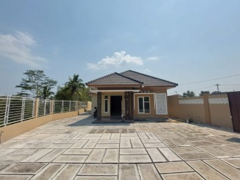 DIJUAL RUMAH DI MAGELANG DEKAT DENGAN UNIVERSITAS TIDAR