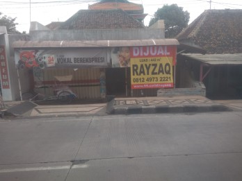 DIJUAL RUMAH DI TEPI JALAN RAYA VETERAN PASURUAN KOTA JATIM