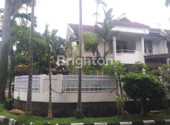 DIJUAL RUMAH HOOK 2LT BARANANG SIANG INDAH BOGOR