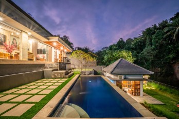 DIJUAL VILLA MEWAH FULL FURNISHED DEKAT PUSAT KOTA TABANAN BALI