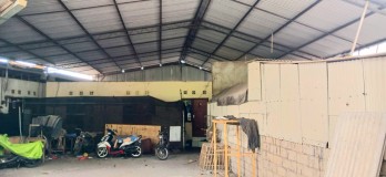 Dijual Gudang LT 600 m2 jl Ida Bagus Mantra Tulikup Gianyar