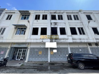 Dijual Ruko Gandeng 3 Tingkat di Komplek Raztan Palace - Medan