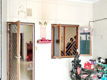 Dijual Rumah 1,5 Tingkat Jalan Tirtosari Komplek 12 GG.Lohan Medan