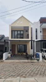 Dijual Rumah 2 Lantai SHM Taman Yasmin Bogor