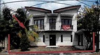 Dijual Rumah 2 Lantai di Darmo Villa, Surabaya