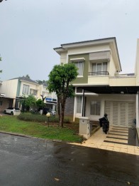 Dijual Rumah Cluster Chrysocolla Pondok Hijau Golf, Gading Serpong, Tangera