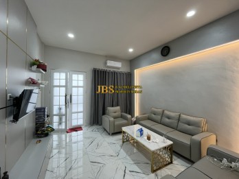 Dijual Rumah Lux di Komplek W Villas Jalan Bakti Luhur - Medan