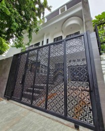 Dijual Rumah Mewah Baru di Kawasan Tomang Jakarta Barat