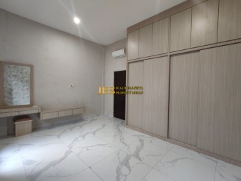 Dijual Rumah Siap Huni di Komplek Cemara Asri Jalan Katalia Terrace 2