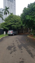 Dijual Rumah di Pondok Hijau Golf Cluster Jade, Kelapa Dua, Gading Serpong,