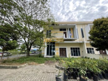 Dijual Villa  Komplek Graha Metropolitan Cluster Sophie Suites (Blkg Villa 