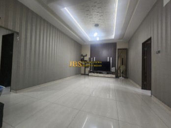 Dijual Villa 3 Tingkat di Komplek Mutiara Residence Jalan R.S Haji