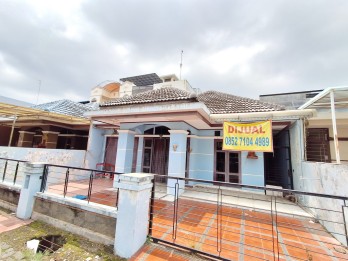 Dijual Villa Di Komplek Cemara Asri Medan - Jalan Cempaka