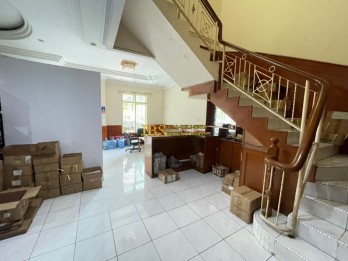 Dijual Villa Siap Huni di Komplek Cemara Hijau Medan