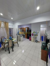 Dijual Villa Siap Hunid di Komplek Cemara Asri Jalan Pisang