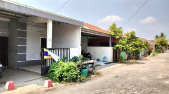 Dijual rumah dekat pasar pagi kaliwungu