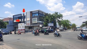 Disewakan Ruko Satelit Depan Sekolah Gereja dan Rumah Sakit Surabaya Barat