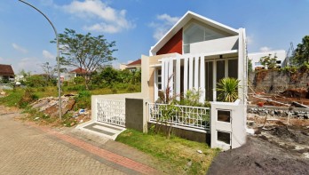 Disewakan Rumah Minimalis Modern Villa Puncak Tidar Malang