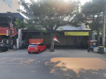 Disewakan Tempat Usaha Strategis Hadap Jalan MERR Rungkut, Surabaya - Ideal