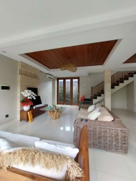 Disewakan Villa 2 Kamar Dekat Bali Kiddy Kerobokan Bali