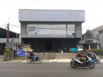 Gudang Strategis Siap Pakai di Jl Tumenggung Suryo Malang