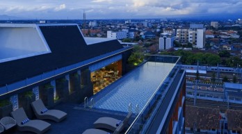 HOTEL BINTANG 4 DIJUAL DI MALIOBORO DEKAT STASIUN TUGU JOGJA